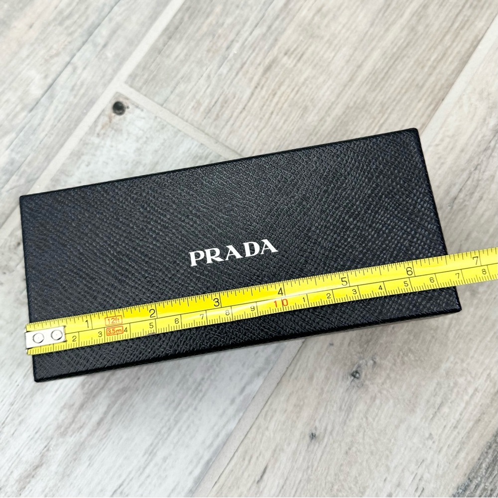 Prada Storage Box #22 - Picture 5 of 7
